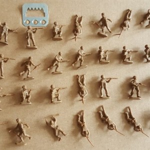 Maketa figurice 1/72 Britanski padobranci