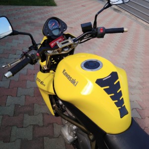 Kawasaki Er6n