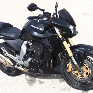 Kawasaki Z1000 PRILIKA!!!, 2006 god.