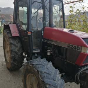 Traktor case