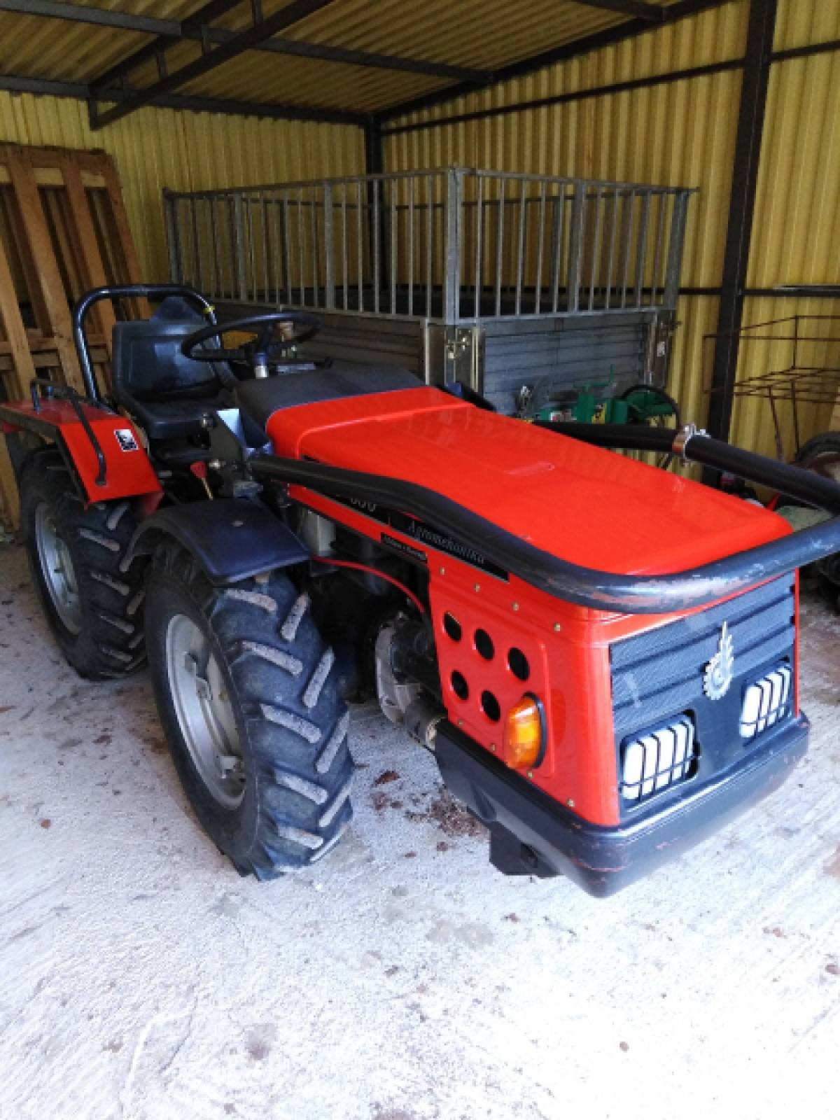 Agromehanika AGT 830