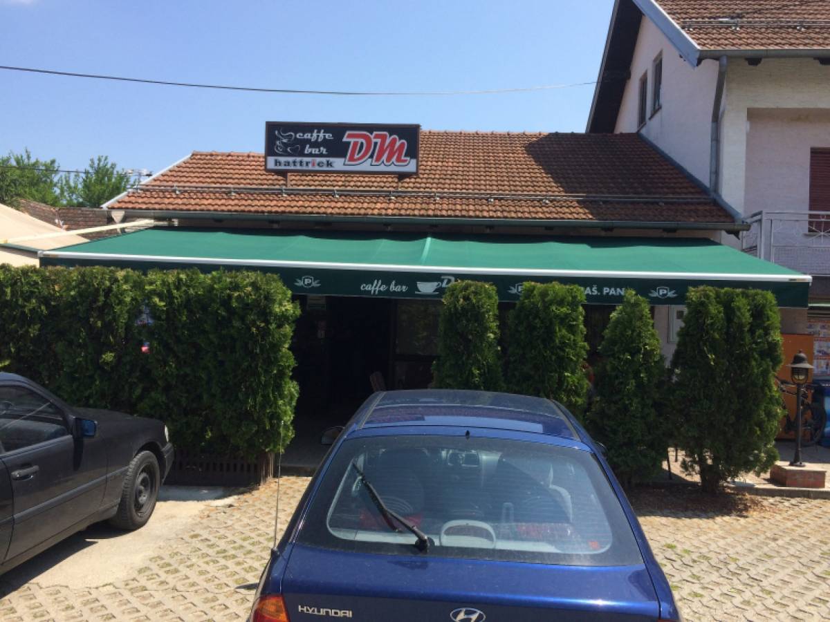 TENDA NA IZVLAČENJE ZA TERASU