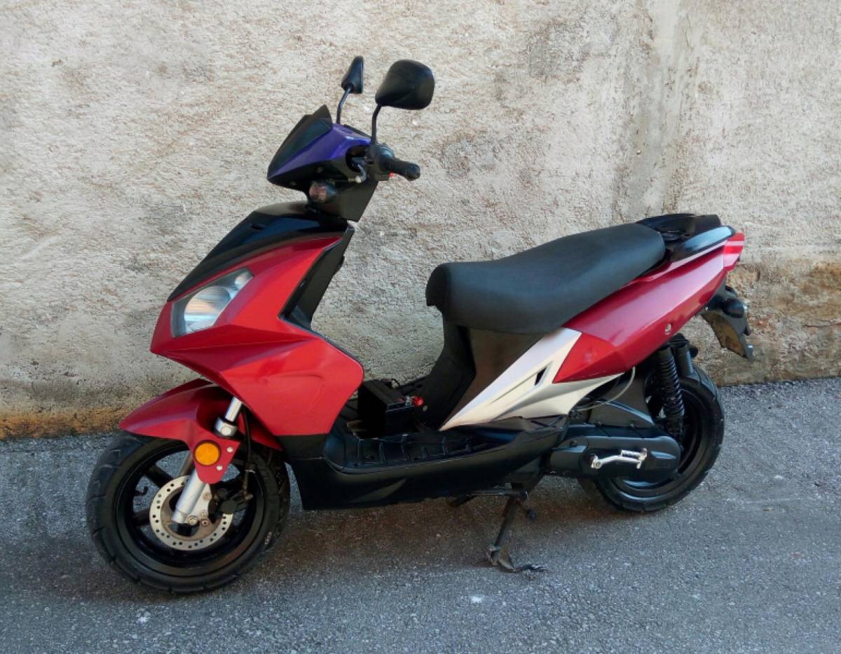 Skuter Longija Luna Vision 2