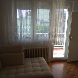Stan: Osijek (Gornji Grad, Naselje Vladimira Nazora), 42 m