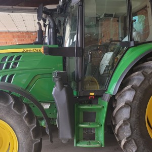 Traktor John Deere 6125 M