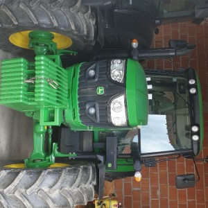 Traktor John Deere 6125 M