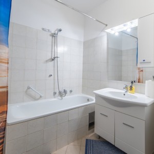 Stan, 80m2, 3 sobe, Špansko