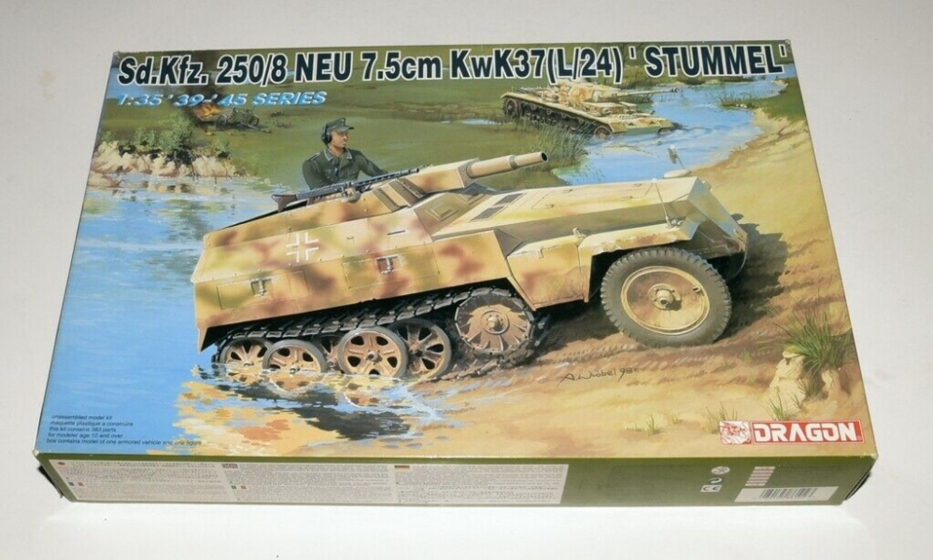 Maketa oklopnjak Sd.Kfz.250/8 Stummel 1/35 1:35