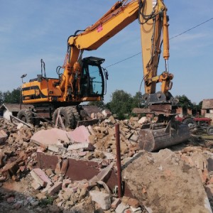 Jcb js 175 w 2002  8000rh