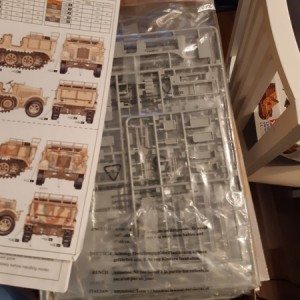Maketa German Sd.Kfz.7 Mittlerer Zugkraftwagen 8t Oklopnjak 1/35 1:35