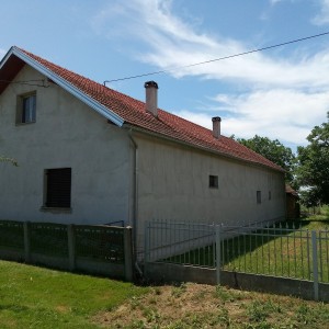 Seosko imanje kod Virovitice na 2500m2, prodajem jako povoljno
