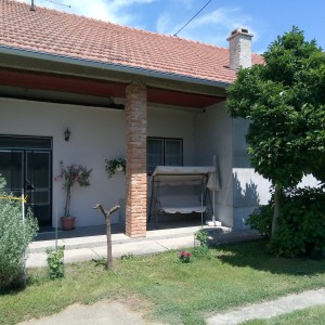 Seosko imanje kod Virovitice na 2500m2, prodajem jako povoljno