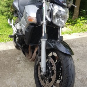 Suzuki GSR 600
