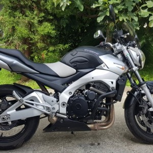 Suzuki GSR 600