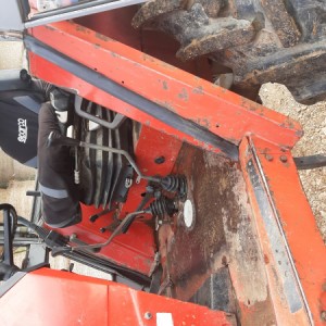 traktor massey 284s
