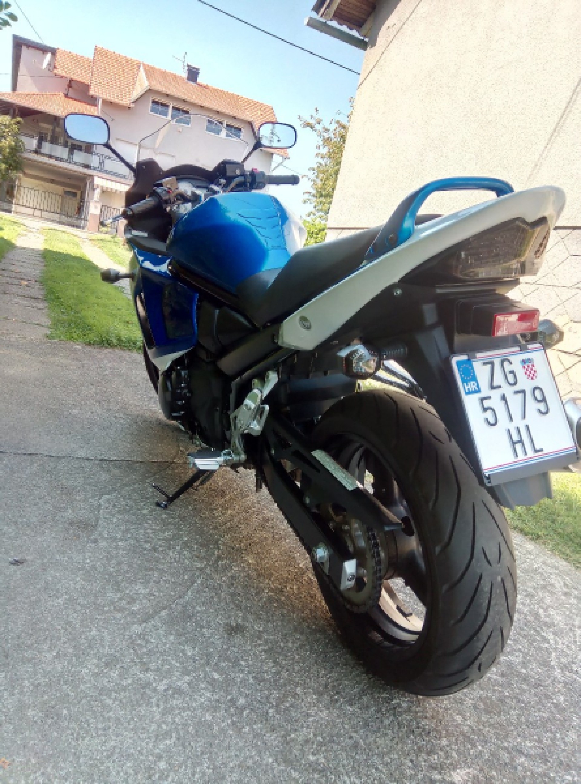 Suzuki Gsx650F Katana