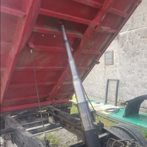 Mercedes 814 vario kiper 240000 km, servisna, bobcat 753