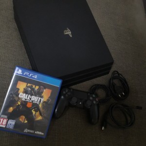 PS 4 PRO 1TB!! BEZ OŠTEćENJA, KORIŠTEN JAKO MALO, GRATIS CoD BLACK OPS