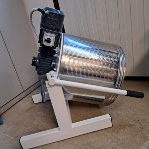 Mješaliza za meso , KIP-70 litara, 50 kg mesa, kipajuća