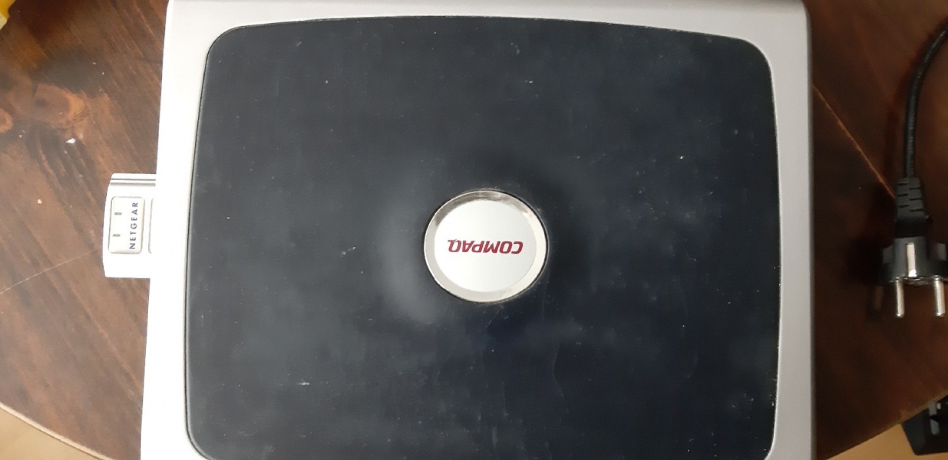 compaq presario 2700