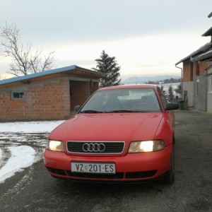 Prodajem Audi A4 1.9 tdi 1995. godište