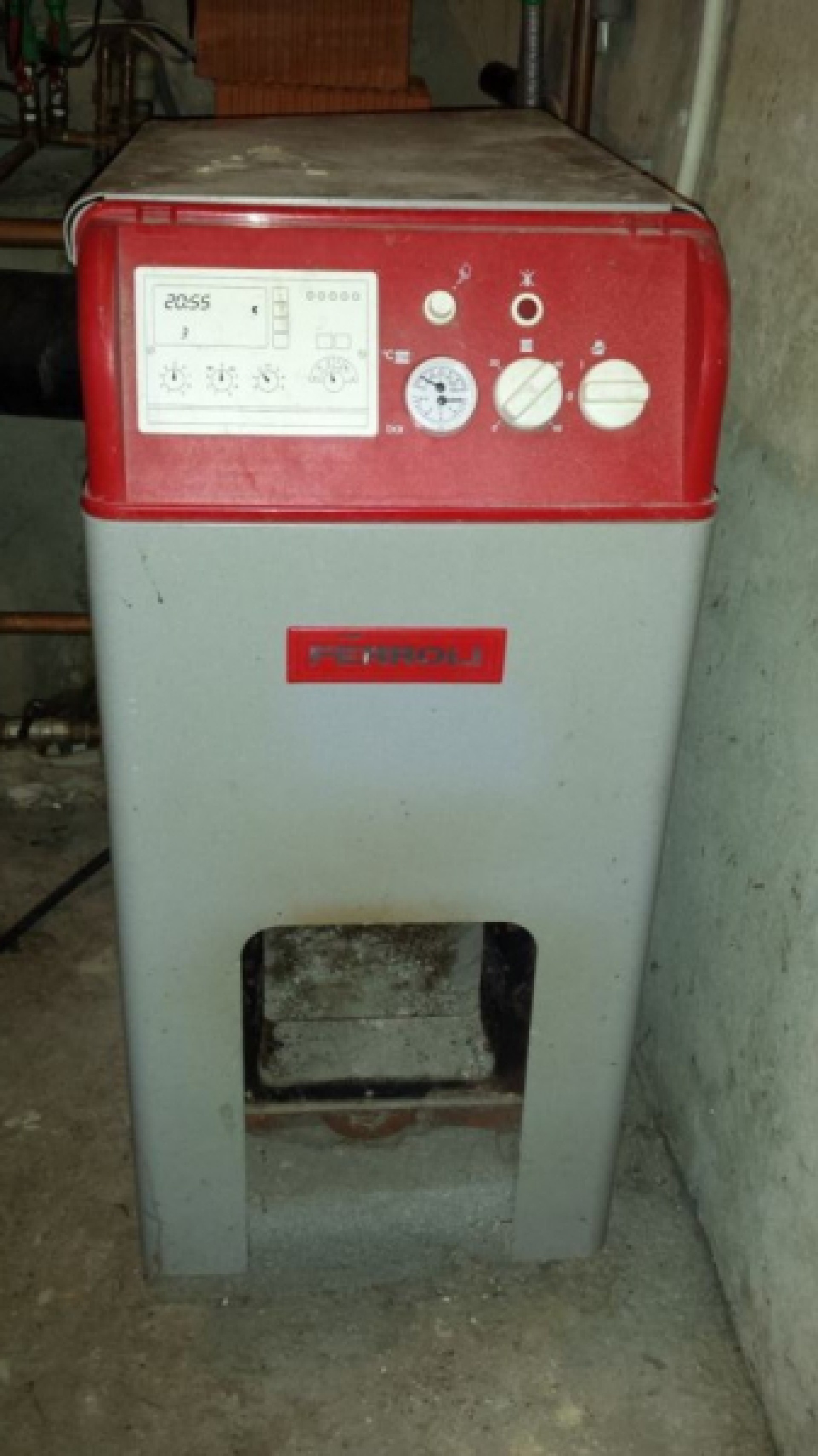 Peć za centralno na pelete, plin ili ložulje,Ferroli GN1 N05 58,1 kW