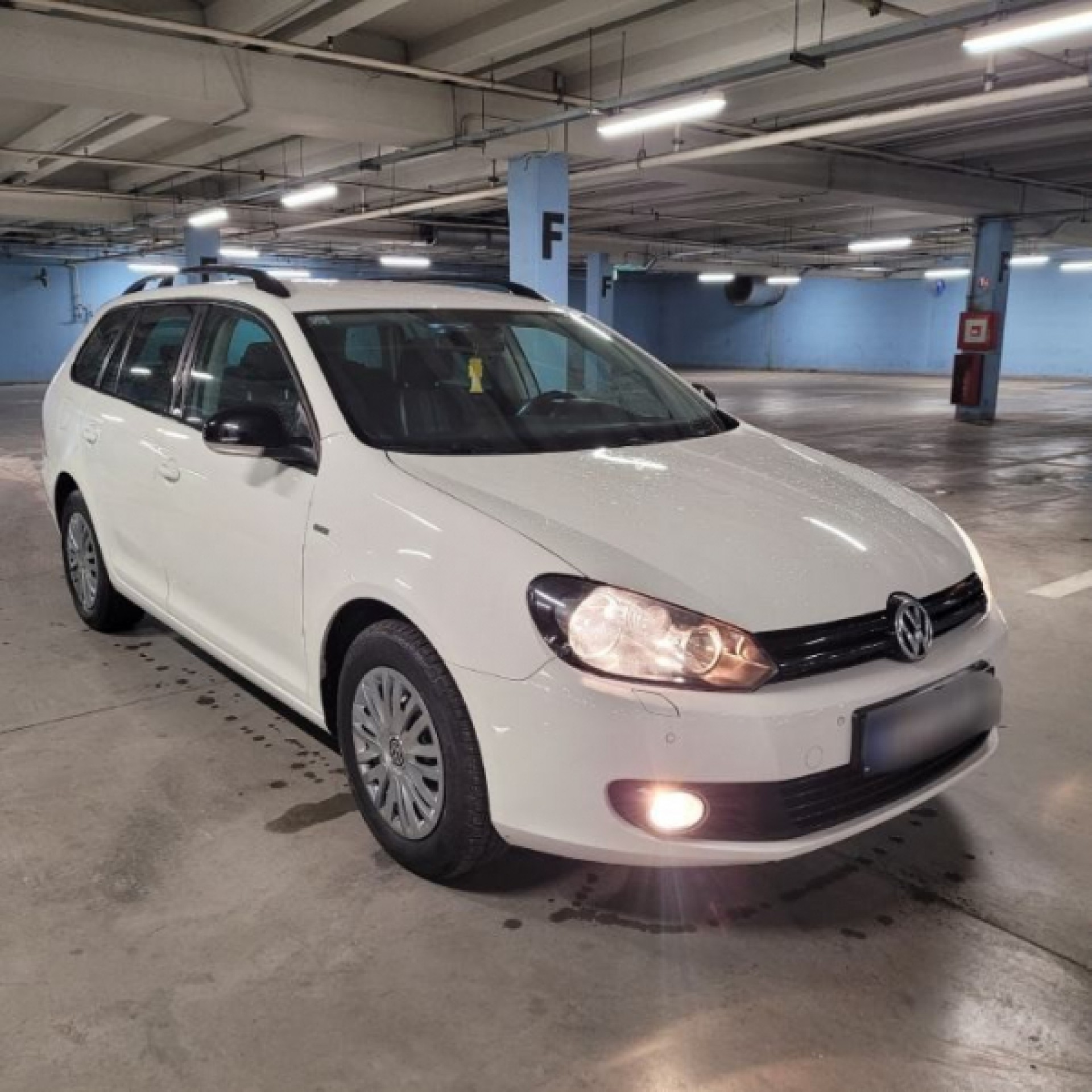 VW GOLF 6 VARIANT 1.6 TDI MATCH, NAVI, LED, 2x PDC