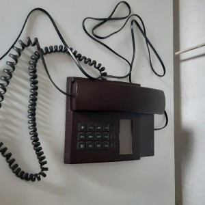 Prodajem fiksni  telefon