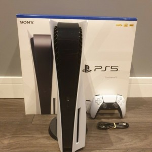 Sony PlayStation PS5 Console Disc Edition = 400EUR