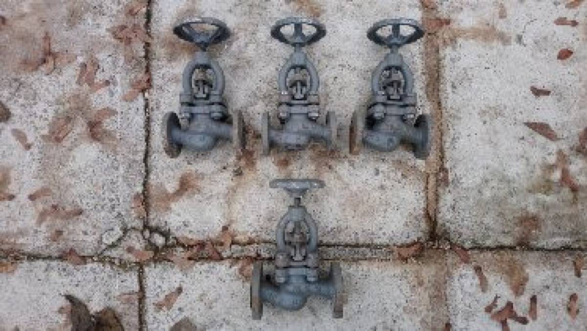 Ravni zaporni ventili za kotlovnice centr. grijanja, novo