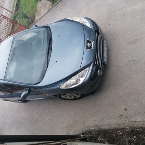 Prodajem peugeot307 2007 diezel, reg do 16.01.2021