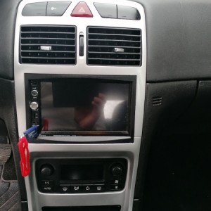 Prodajem peugeot307 2007 diezel, reg do 16.01.2021