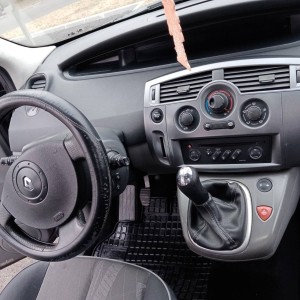 Renaul Scenic 2004 1. 5 dci