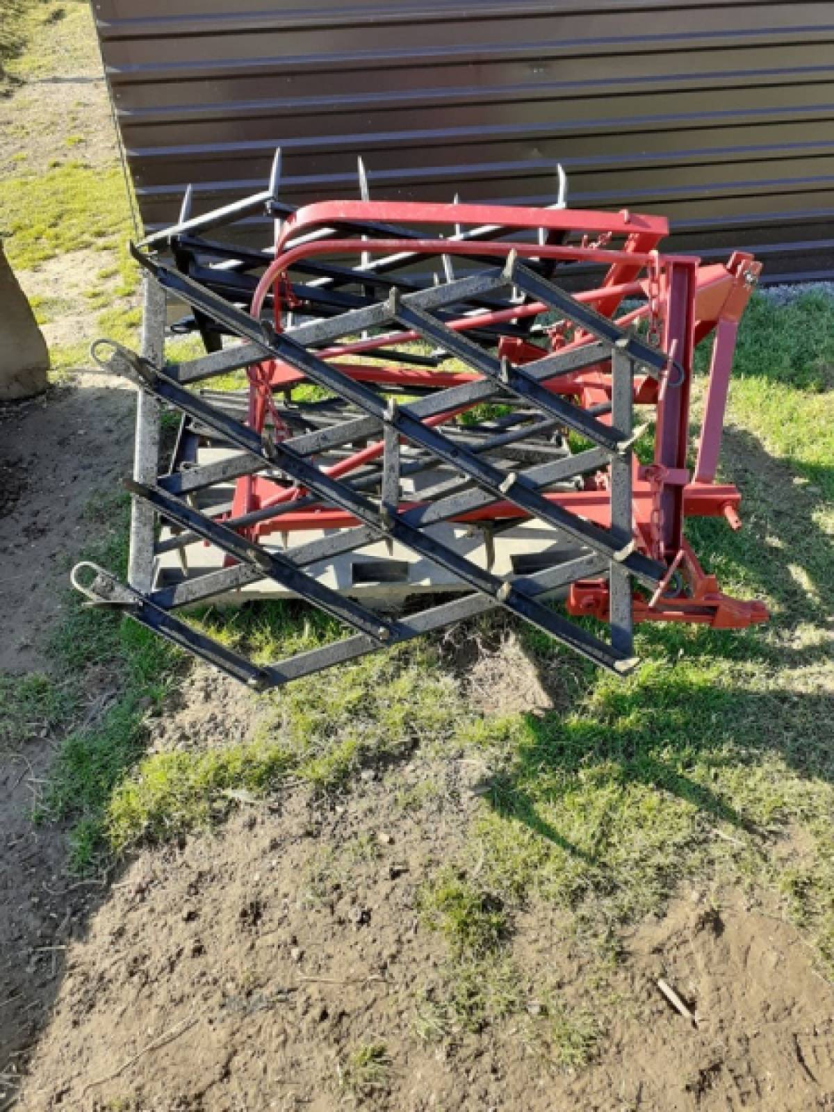 Prikolica i brane za traktor