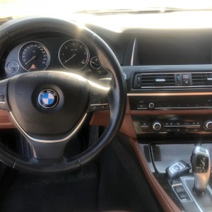 BMW530 XDRIVE LUXURY