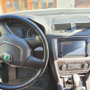 šKODA OCTAVIA
