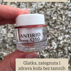 Kreme za njegu lica na biljnoj bazi