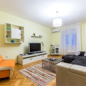 Prodajem stan 2+db, 70m2 u strogom centru Rijeke