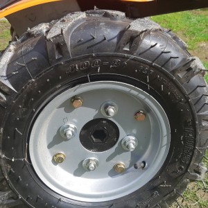 Prodajem NOVU frezu Ruris 7KS sa svim priključcima 4900kn