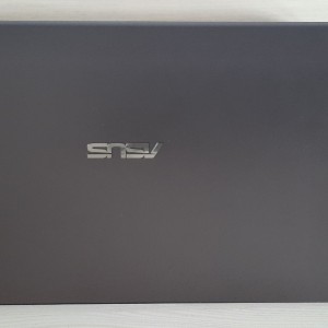 Asus Vivobook 15 | 15.6 | i5-8265U 1.6-3.9GHz | 20Gb | 256Gb | Win10