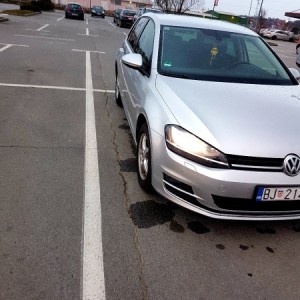 GOLF VII