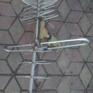 Satelitske antente i rotaciona antena