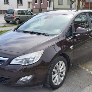 Opel astra
