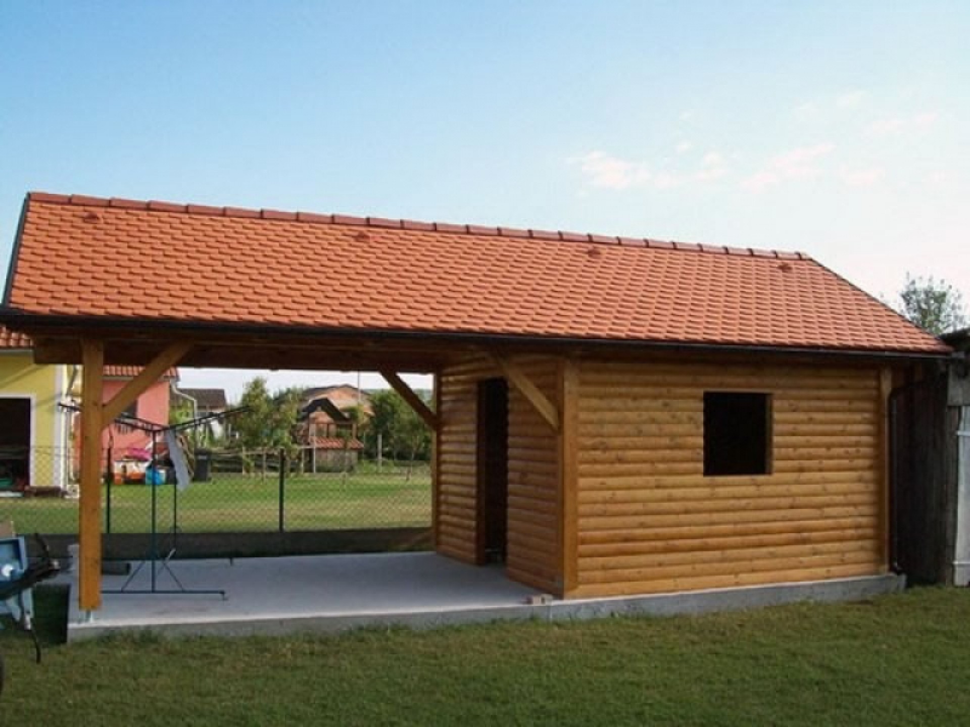 IZRADA MONTAŽNIH, MOBILNIH I VRTNIH KUćA I KUćICA