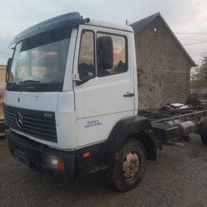 Mercedes 814 motor om 364 turbointerkuler, 96.g., šasija