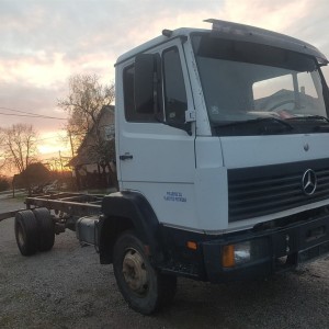 Mercedes 814 motor om 364 turbointerkuler, 96.g., šasija