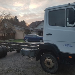 Mercedes 814 motor om 364 turbointerkuler, 96.g., šasija