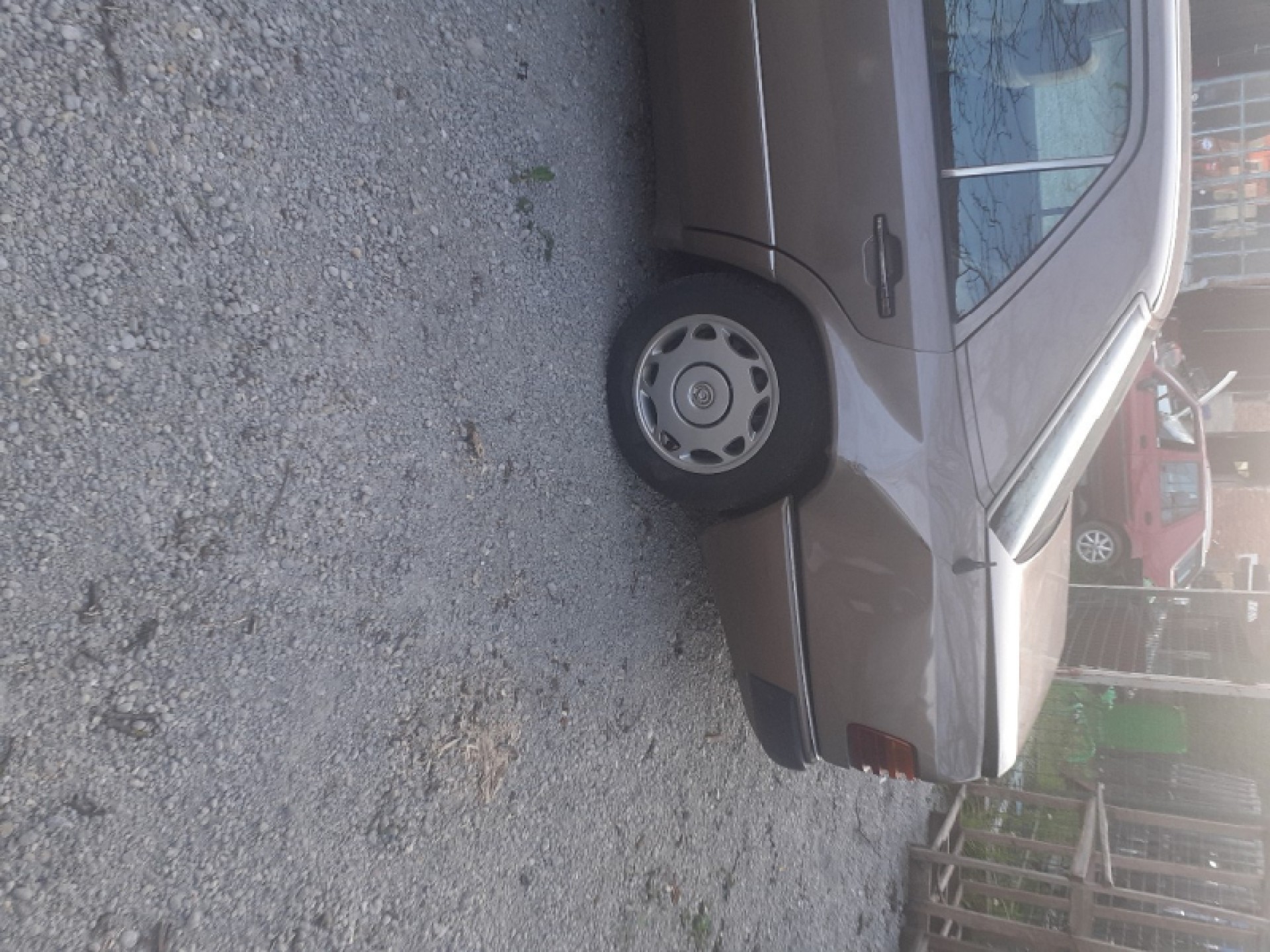 Mercedes 124 200d