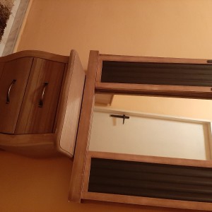 ZIDNO OGLEDALO / LAŽNI PROZOR