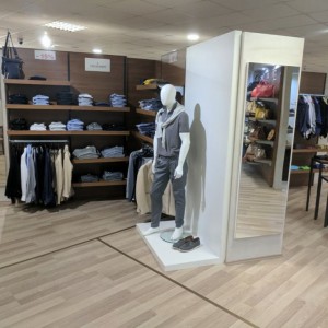 Poslovni prostor: Poreč, trgovina, 323 m2